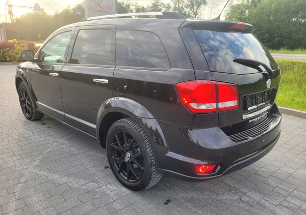 Fiat Freemont cena 31900 przebieg: 268126, rok produkcji 2012 z Wieliczka małe 254